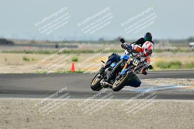 media/Apr-18-2025-TrackDaz (Fri) [[45f5874c44]]/C Group/Session 1 (Turn 7)/